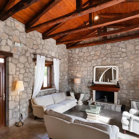 Galatia Nydri (Lefkada)